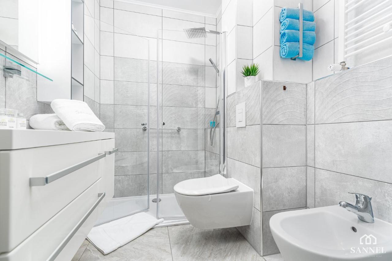 Apartament Lazure Przy Lesie-Sloneczne Tarasy Dziwnowek-Sannel Apartments For Rent Εξωτερικό φωτογραφία
