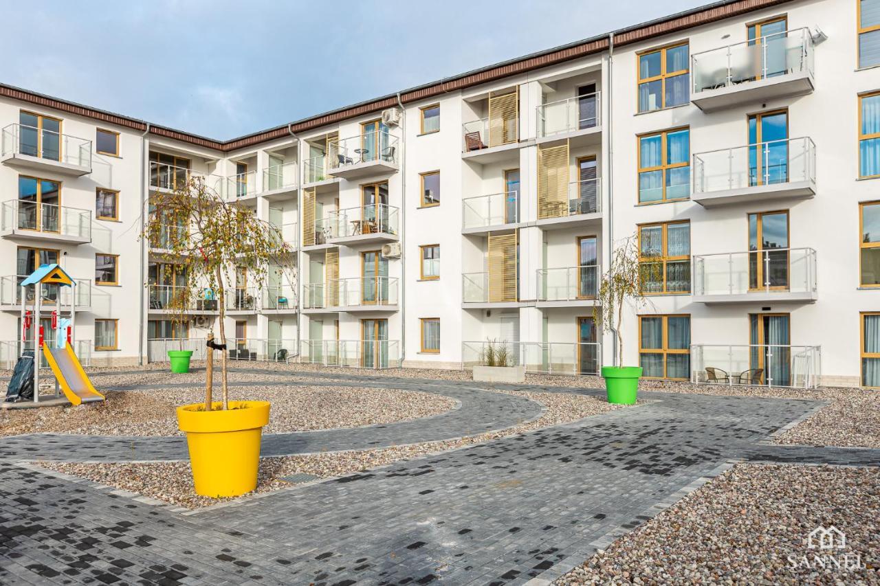 Apartament Lazure Przy Lesie-Sloneczne Tarasy Dziwnowek-Sannel Apartments For Rent Εξωτερικό φωτογραφία